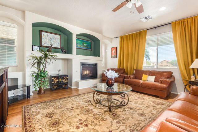 6635 S COTTONFIELDS Lane, Laveen, AZ 85339