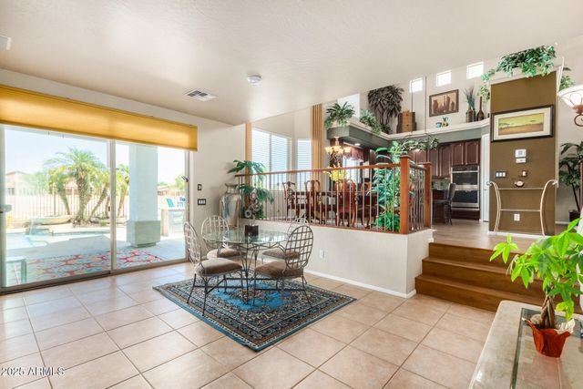 6635 S COTTONFIELDS Lane, Laveen, AZ 85339