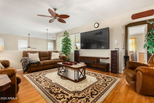 6635 S COTTONFIELDS Lane, Laveen, AZ 85339