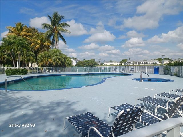 3421 NW 44th Street 103, Oakland Park, FL 33309