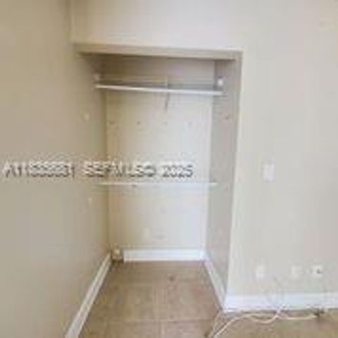 3421 NW 44th Street 103, Oakland Park, FL 33309