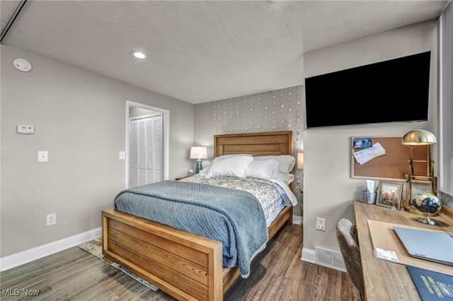 12550 Lake Avenue 101, Lakewood, OH 44107