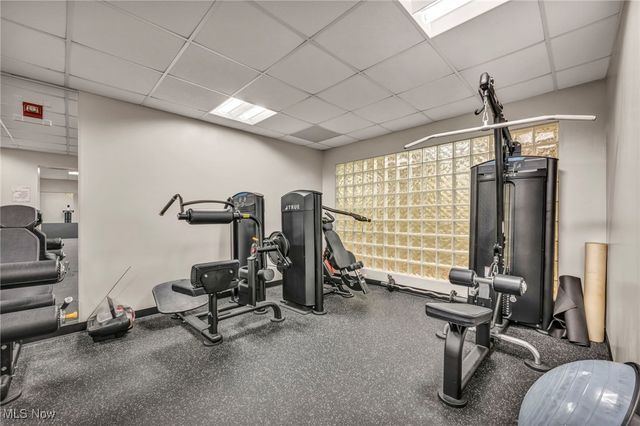 12550 Lake Avenue 101, Lakewood, OH 44107