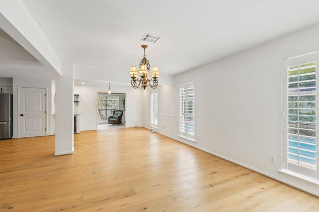 10118 Chevy Chase Drive, Houston, TX 77042