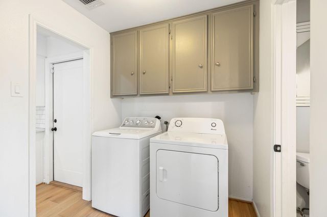 10118 Chevy Chase Drive, Houston, TX 77042