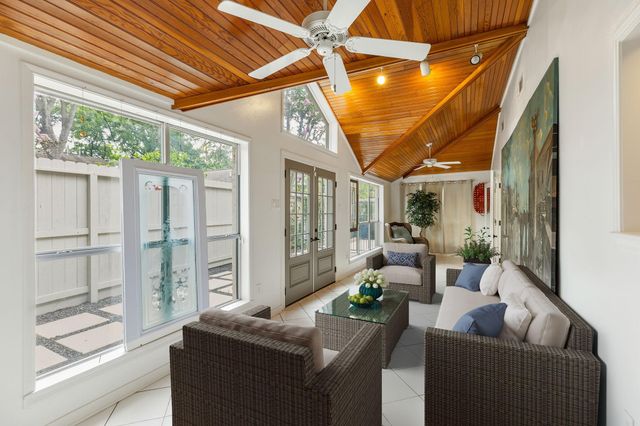 10118 Chevy Chase Drive, Houston, TX 77042