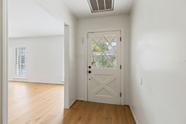 10118 Chevy Chase Drive, Houston, TX 77042