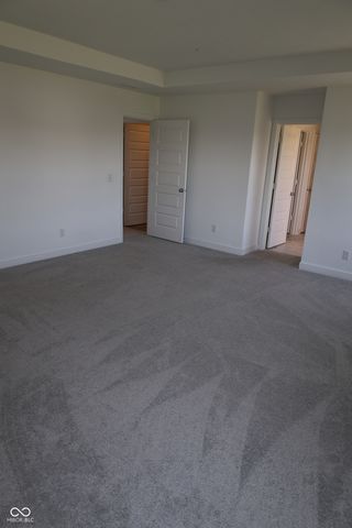 1819 Vista Ridge Drive, Greenwood, IN 46143