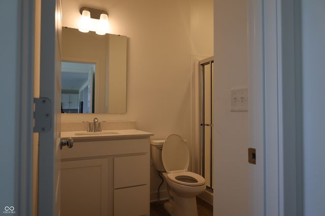 1819 Vista Ridge Drive, Greenwood, IN 46143