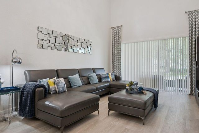 6349 MIRAMONTE DRIVE 101, Orlando, FL 32835
