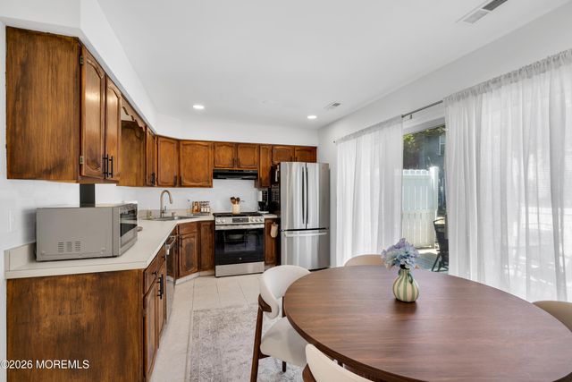 305 Beach Plum Court, Tuckerton, NJ 08087