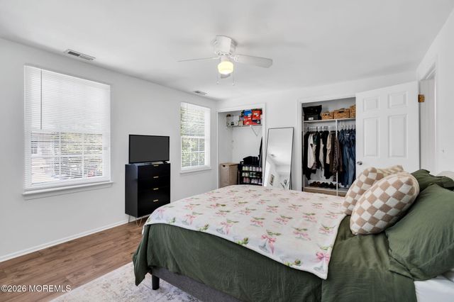305 Beach Plum Court, Tuckerton, NJ 08087