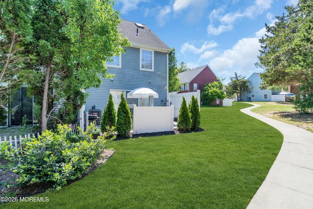 305 Beach Plum Court, Tuckerton, NJ 08087