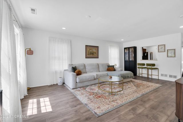 305 Beach Plum Court, Tuckerton, NJ 08087