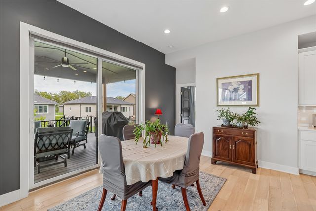 14601 Sutton Drive, Urbandale, IA 50323