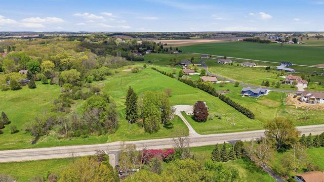W7892 County W Road, Beaver Dam, WI 53916