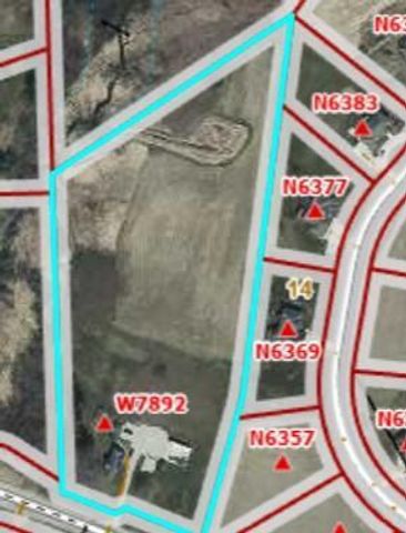 W7892 County W Road, Beaver Dam, WI 53916