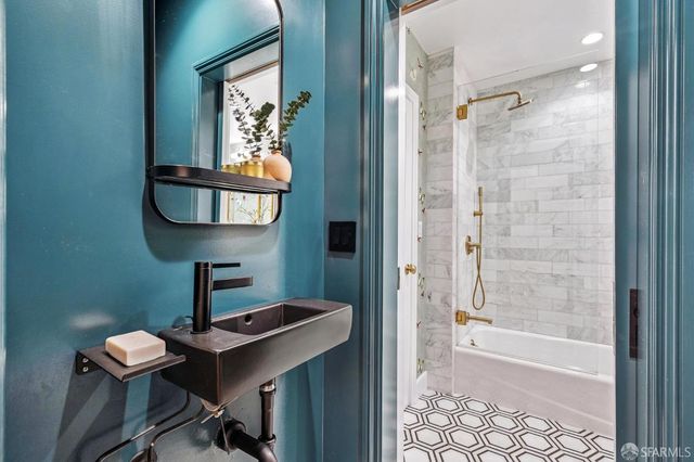 1859 Vallejo Street 2, San Francisco, CA 94123