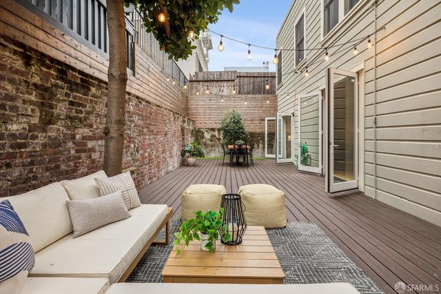 1859 Vallejo Street 2, San Francisco, CA 94123