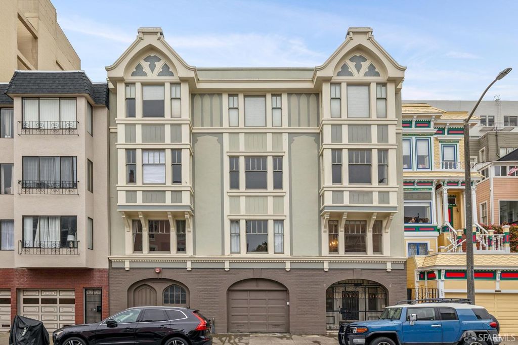 1859 Vallejo Street 2, San Francisco, CA 94123
