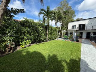 3775 Kumquat Ave 001, Miami, FL 33133