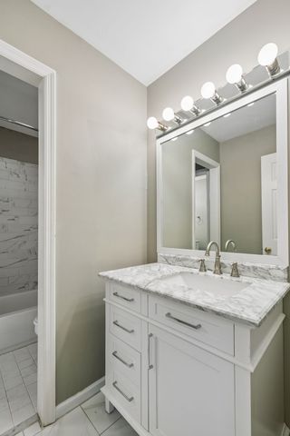 1273 Carriage Park Dr, Franklin, TN 37064