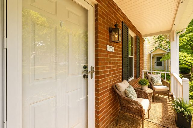 1273 Carriage Park Dr, Franklin, TN 37064