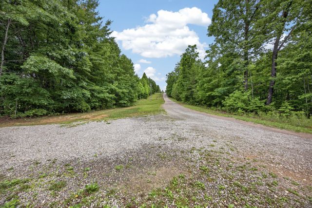 55214 Maynard Ridge Ln, Crawford, TN 38554