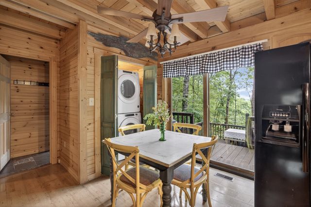 55214 Maynard Ridge Ln, Crawford, TN 38554