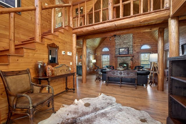 142 Rayahs Way, Quebeck, TN 38579