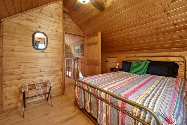 142 Rayahs Way, Quebeck, TN 38579