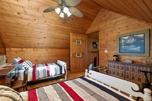 142 Rayahs Way, Quebeck, TN 38579