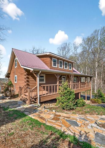 142 Rayahs Way, Quebeck, TN 38579