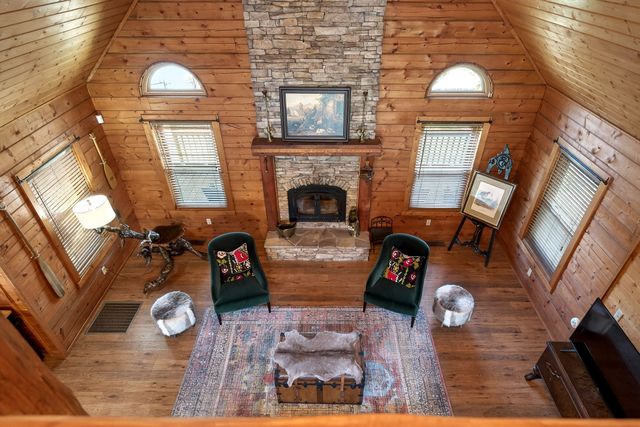 142 Rayahs Way, Quebeck, TN 38579