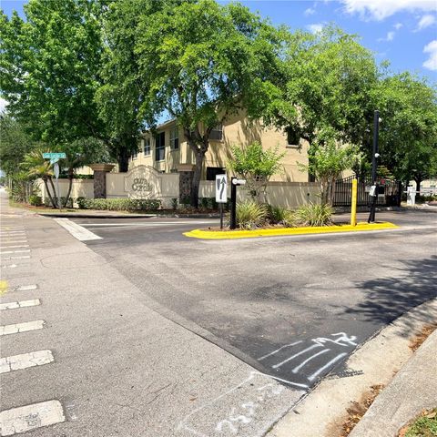 2853 CLUB CORTILE CIRCLE, Kissimmee, FL 34746