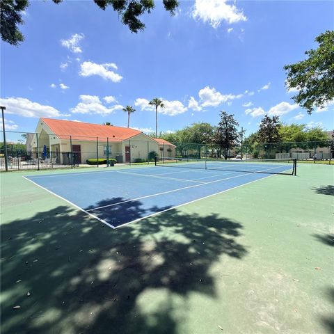 2853 CLUB CORTILE CIRCLE, Kissimmee, FL 34746