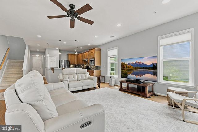 138 DENISON ST, Fredericksburg, VA 22406