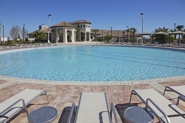 700 WHISTLING STRAITS BOULEVARD, Davenport, FL 33896