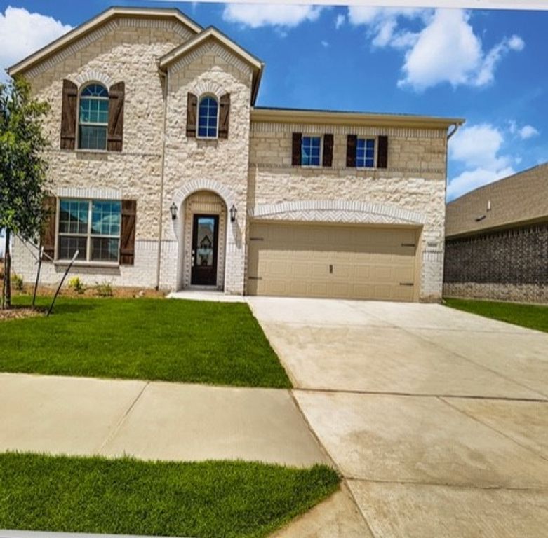 1033 Rosebay Drive, Justin, TX 76247 — exterior