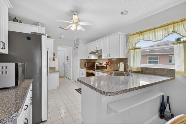 6656 Picante Circle, Fort Pierce, FL 34951