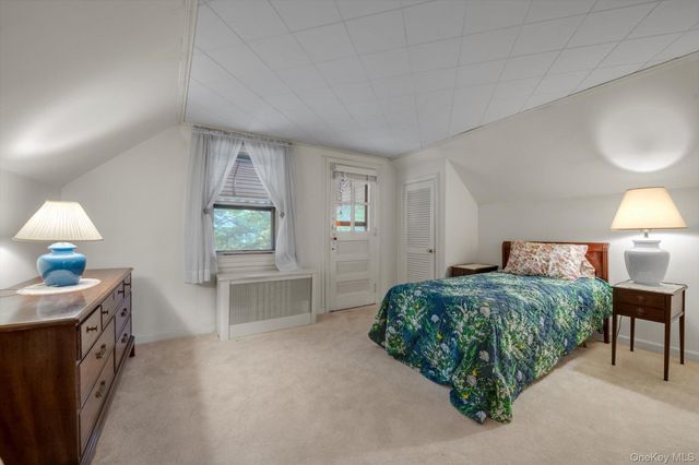 67 Maple Drive, New Hyde Park, NY 11040