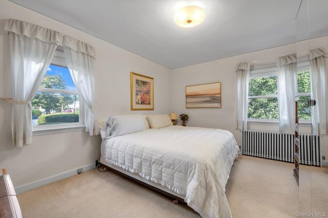 67 Maple Drive, New Hyde Park, NY 11040