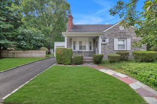 67 Maple Drive, New Hyde Park, NY 11040