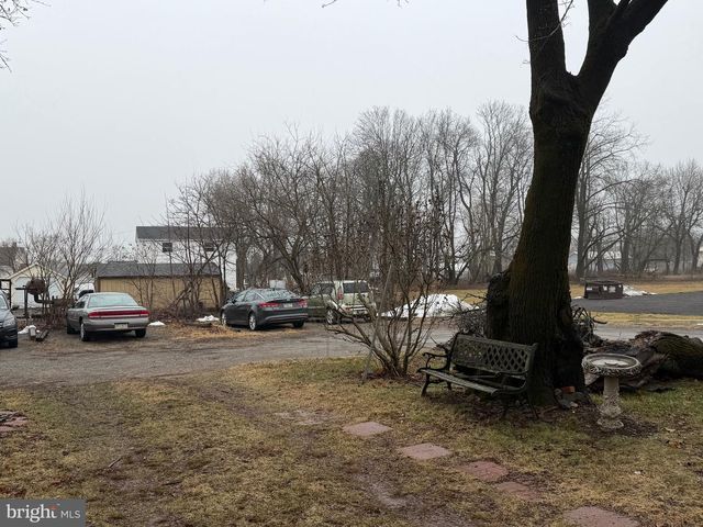 107 S MAIN ST, Richlandtown, PA 18955