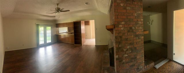 7612 Mary Drive, North Richland Hills, TX 76180