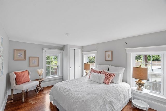 193 Saint Mary St, Needham, MA 02494