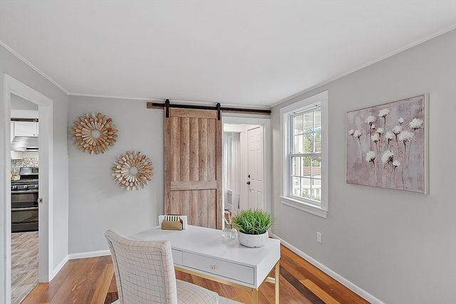 193 Saint Mary St, Needham, MA 02494