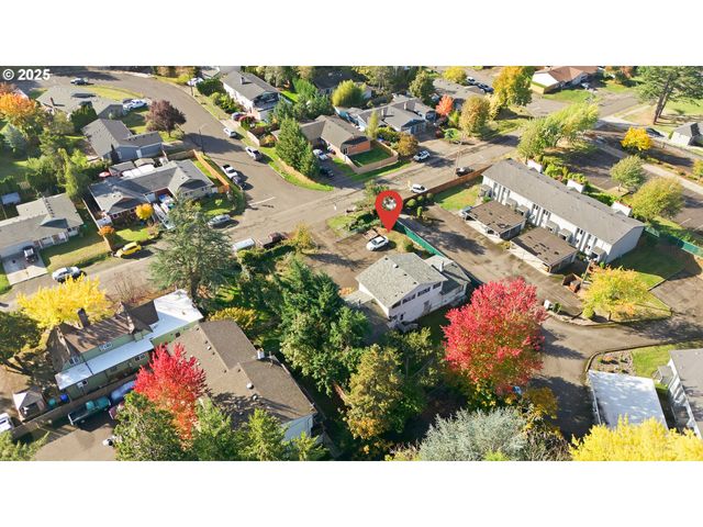 4151 Ne 8TH St, Gresham, OR 97030