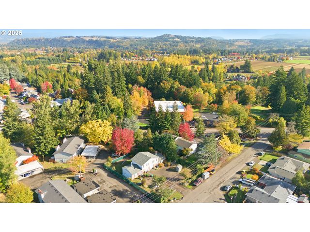 4151 Ne 8TH St, Gresham, OR 97030