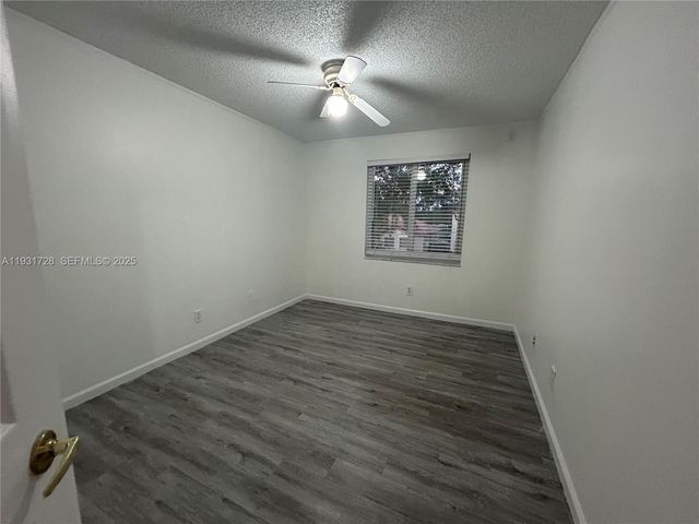 16120 Opal Creek Dr, Weston, FL 33331